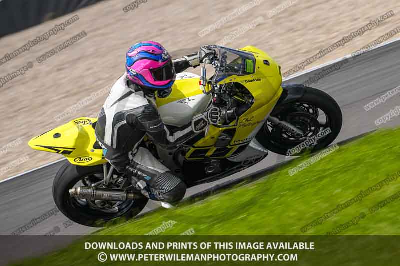 donington no limits trackday;donington park photographs;donington trackday photographs;no limits trackdays;peter wileman photography;trackday digital images;trackday photos